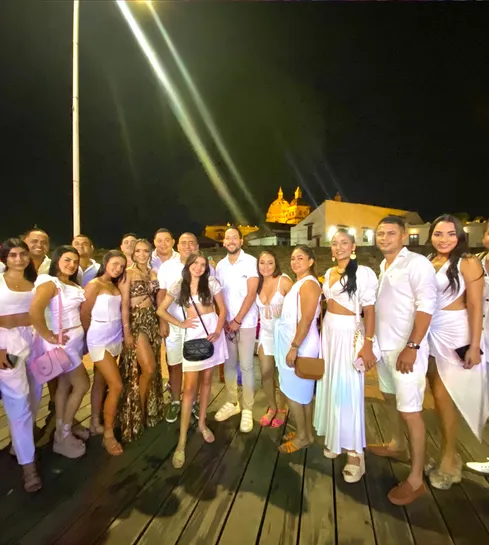 Baile Party Noche Blanca